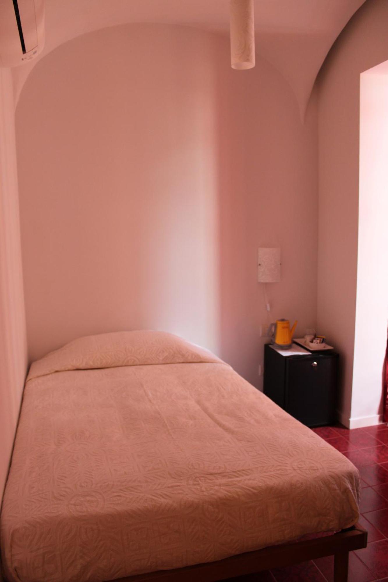 Abracadabra Tortona Bed & Breakfast Milano Dış mekan fotoğraf